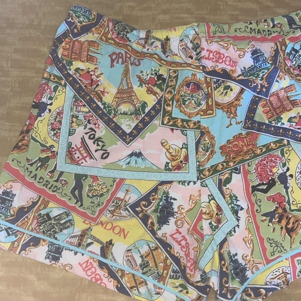 Nick & Nora Multicolor Graphic Print Sleepwear shorts size medium preowned - Picture 7 of 8